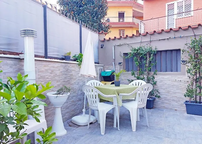 House Sabrina Aurelio *